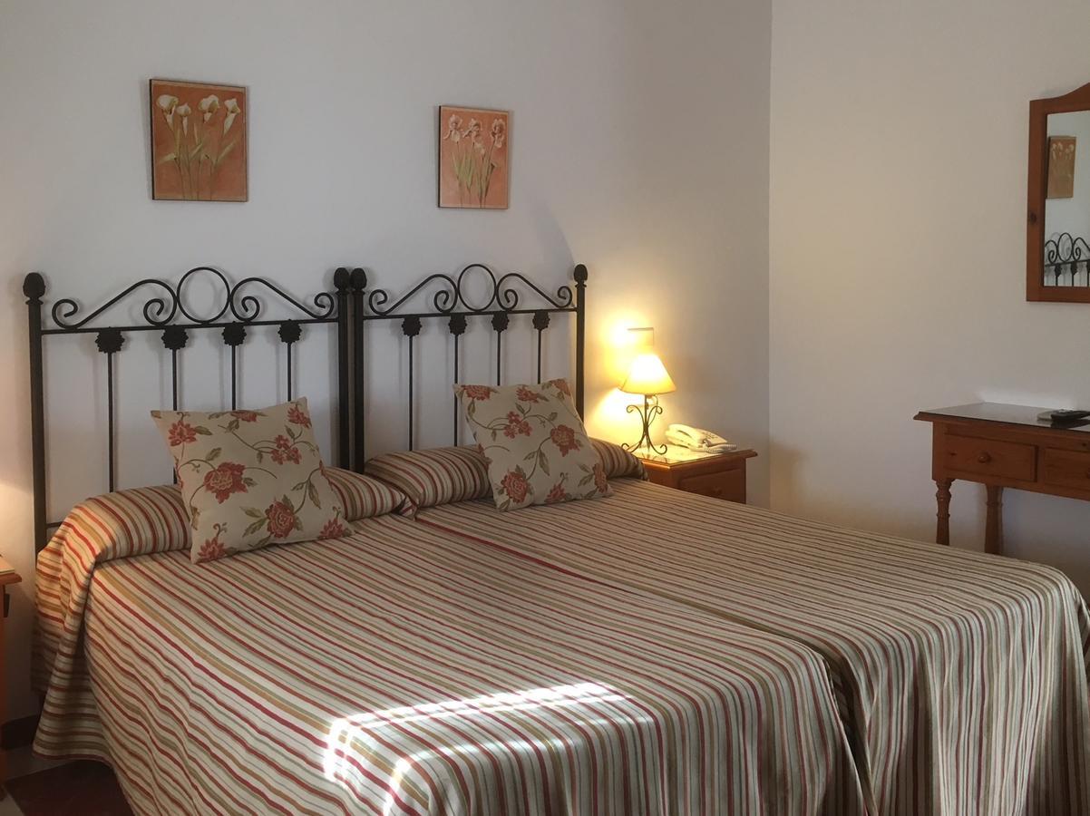 Hotel El Molino Osuna Exteriör bild